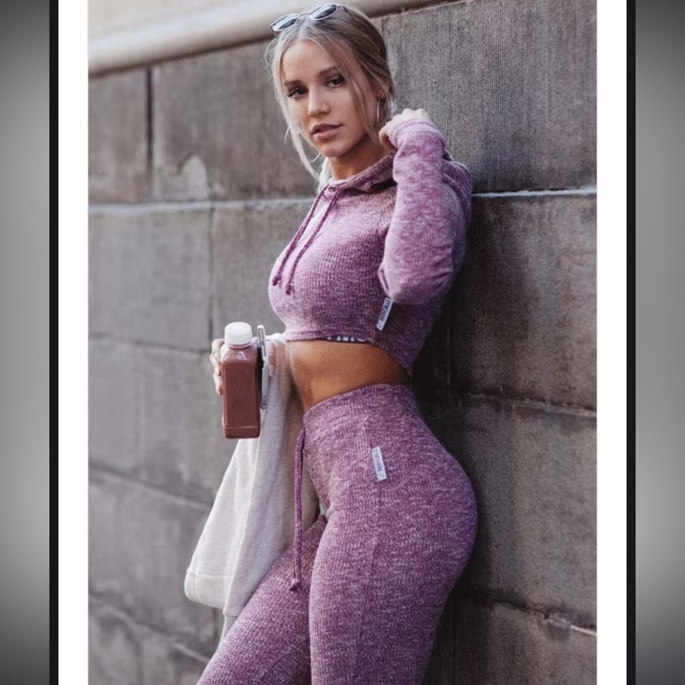 Gymshark Slounge Set | pants and top